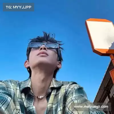 赖晨舒